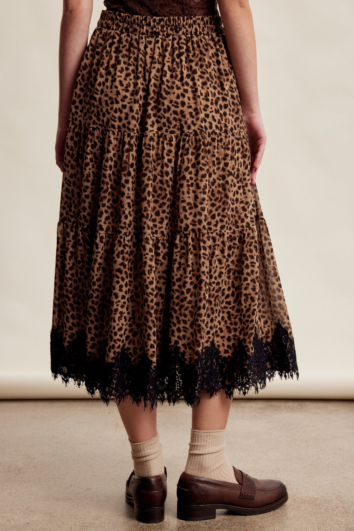 Listicle – Lace Trim Leopard Tiered Maxi Skirt