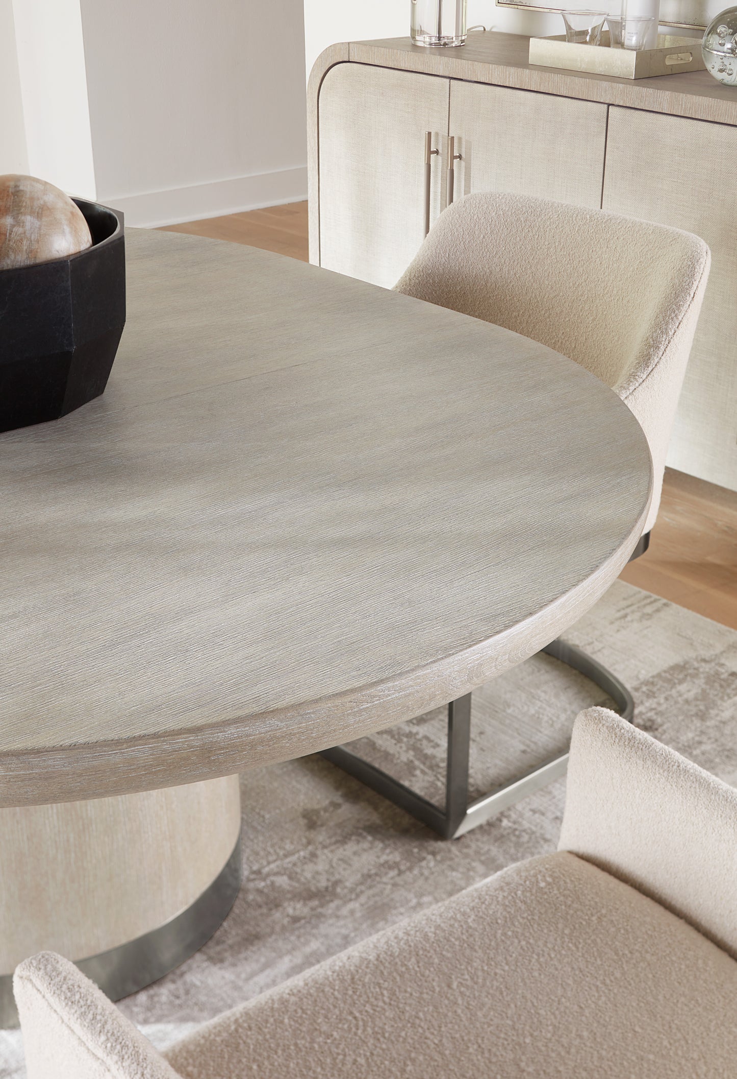 Modern Mood Round Dining Table with 1-18in Leaf