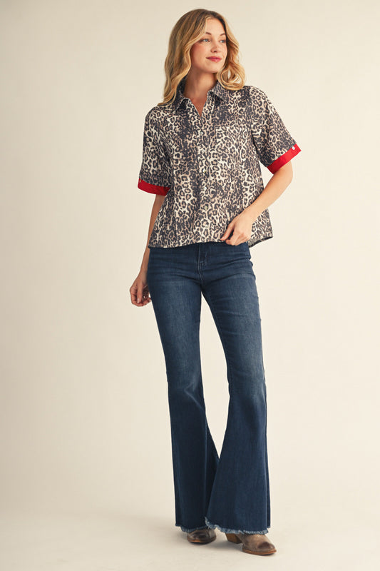 Jodifl Short Sleeve Leopard Top with Red Accents