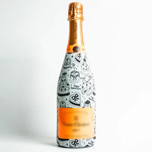 Black and White Anniversary Bottle Wrap