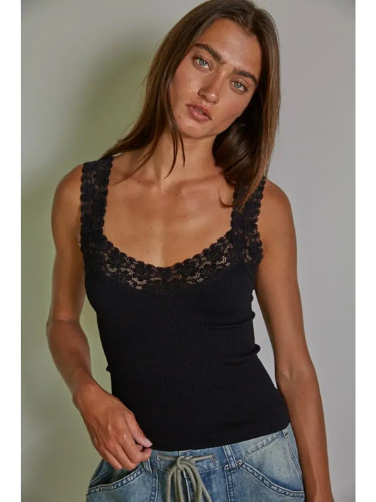 Seamless Ribbed Cami Lace Trim Black M/L
