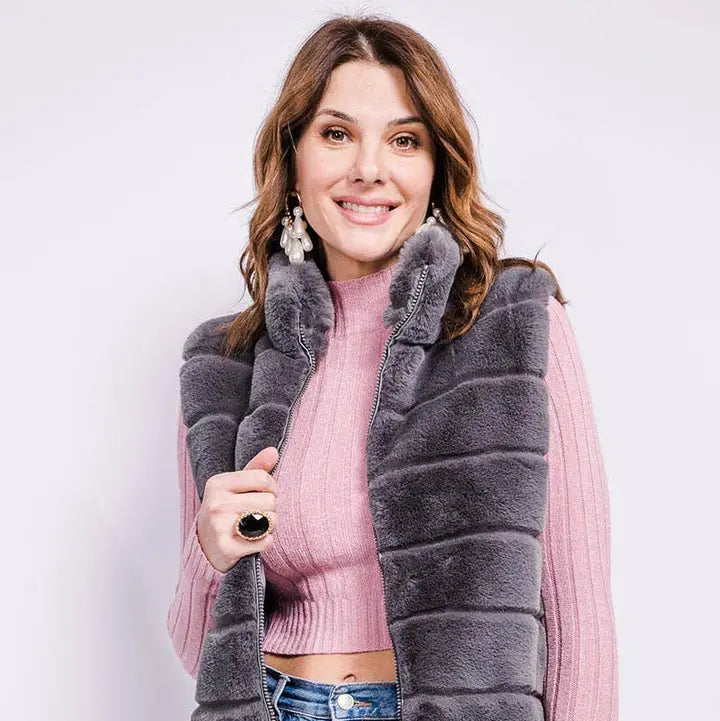 LOOWIE Faux Fur Vest