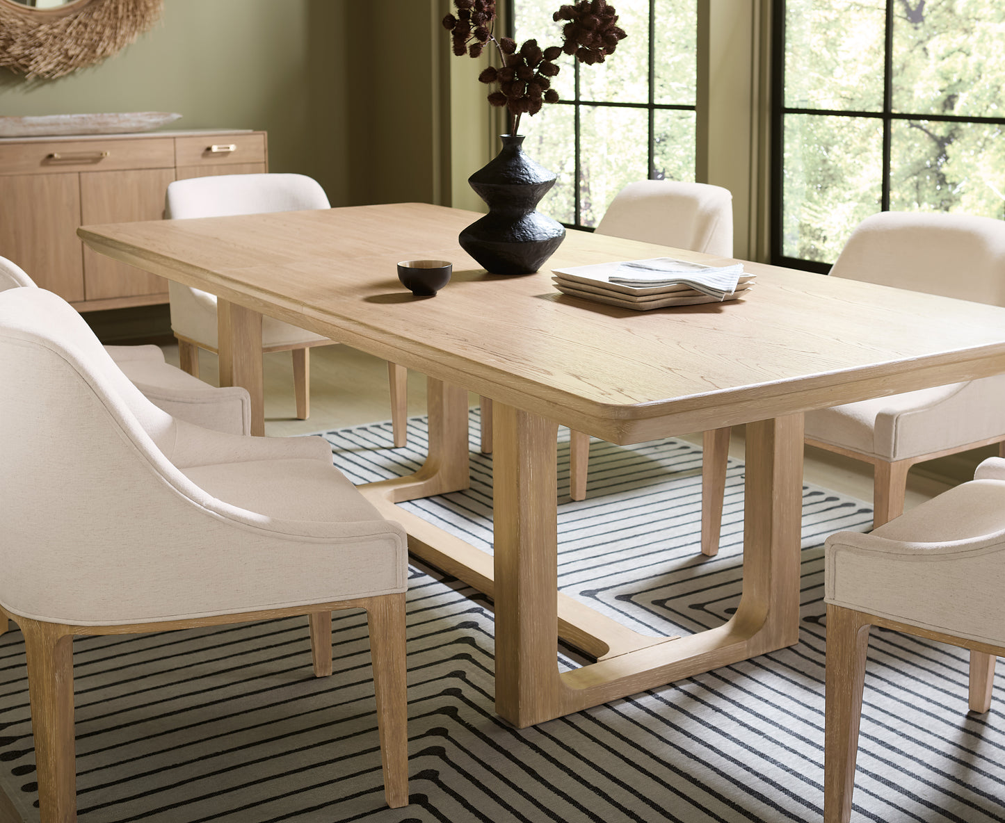 Banyon Bay Rectangle Dining Table with Two 20-inch Leaves
